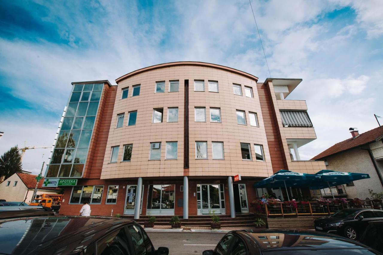 Apartman Oaza Banja Luka Eksteriør bilde