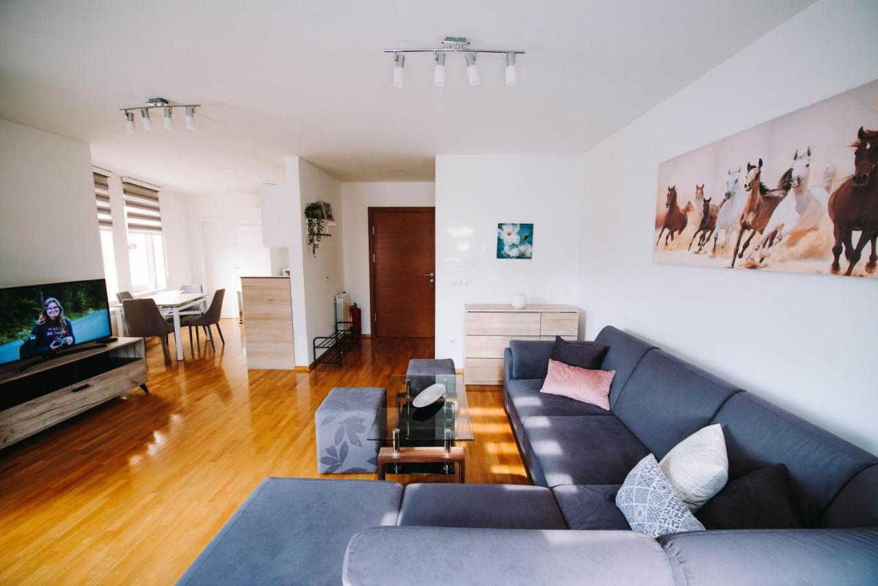 Apartman Oaza Banja Luka Eksteriør bilde